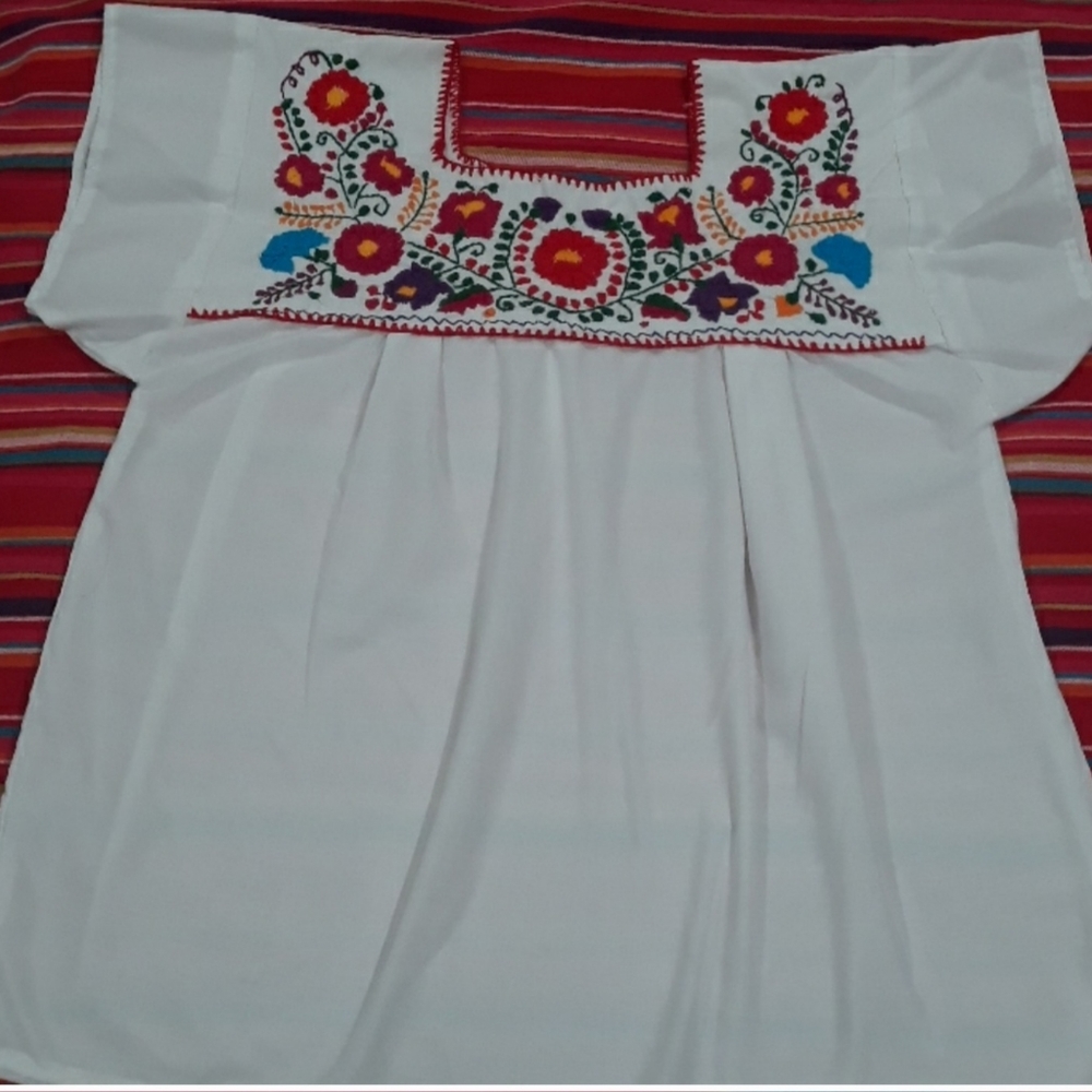 Mexican top hand embroidered